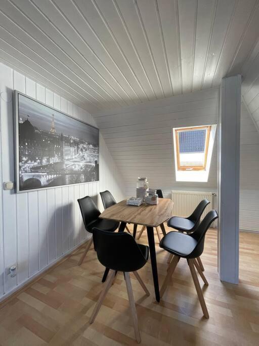 Gemuetliche, Helle Wohnung In 파더본 외부 사진